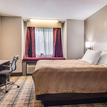Quality Inn & Suites Grove City-Outlet Mall מראה חיצוני תמונה