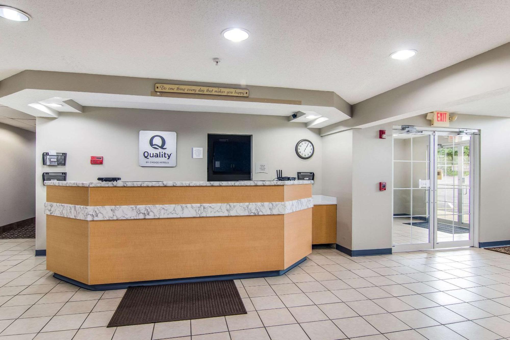 Quality Inn & Suites Grove City-Outlet Mall מראה חיצוני תמונה